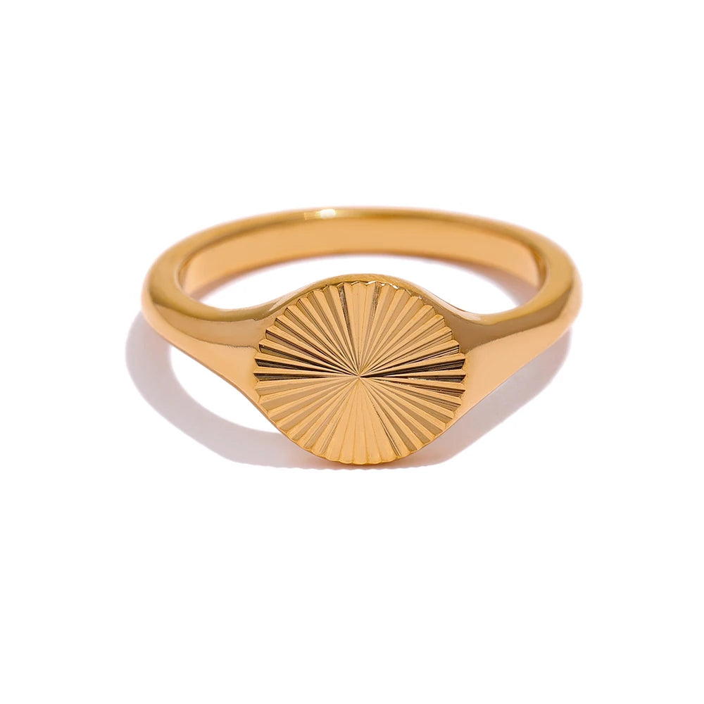 Abstract golden texture statement fashion ring - product image