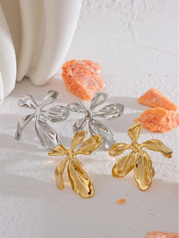 Big flower plant metal stud earrings - product image