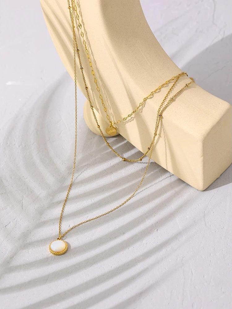 Bohemian round pendant necklace stainless steel - product image