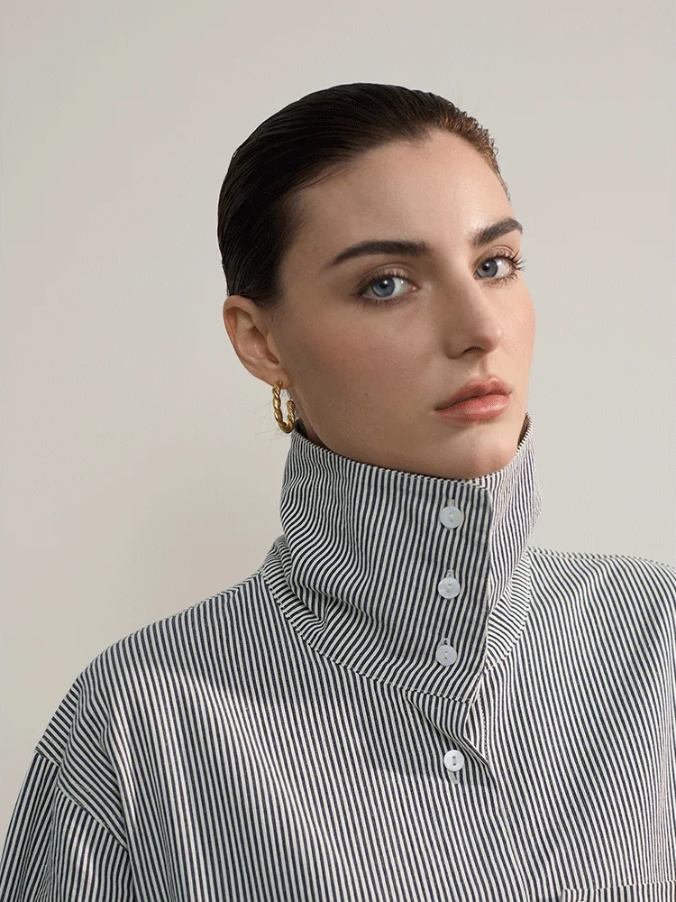 C-shape round twisted huggie hoop earrings - product image