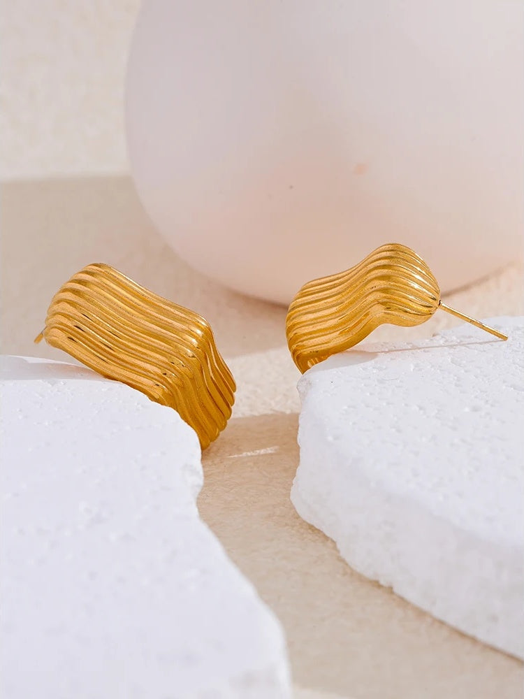C-shape stripe gold color statement hoop earrings - product image