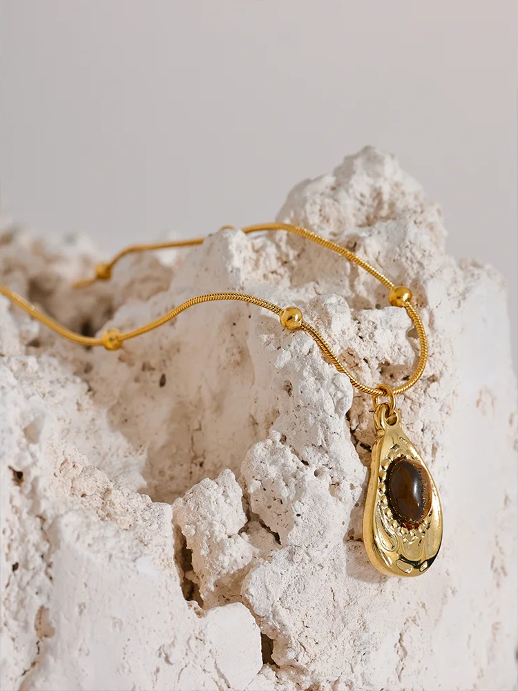 Cashew natural tiger stone pendant necklace - product image