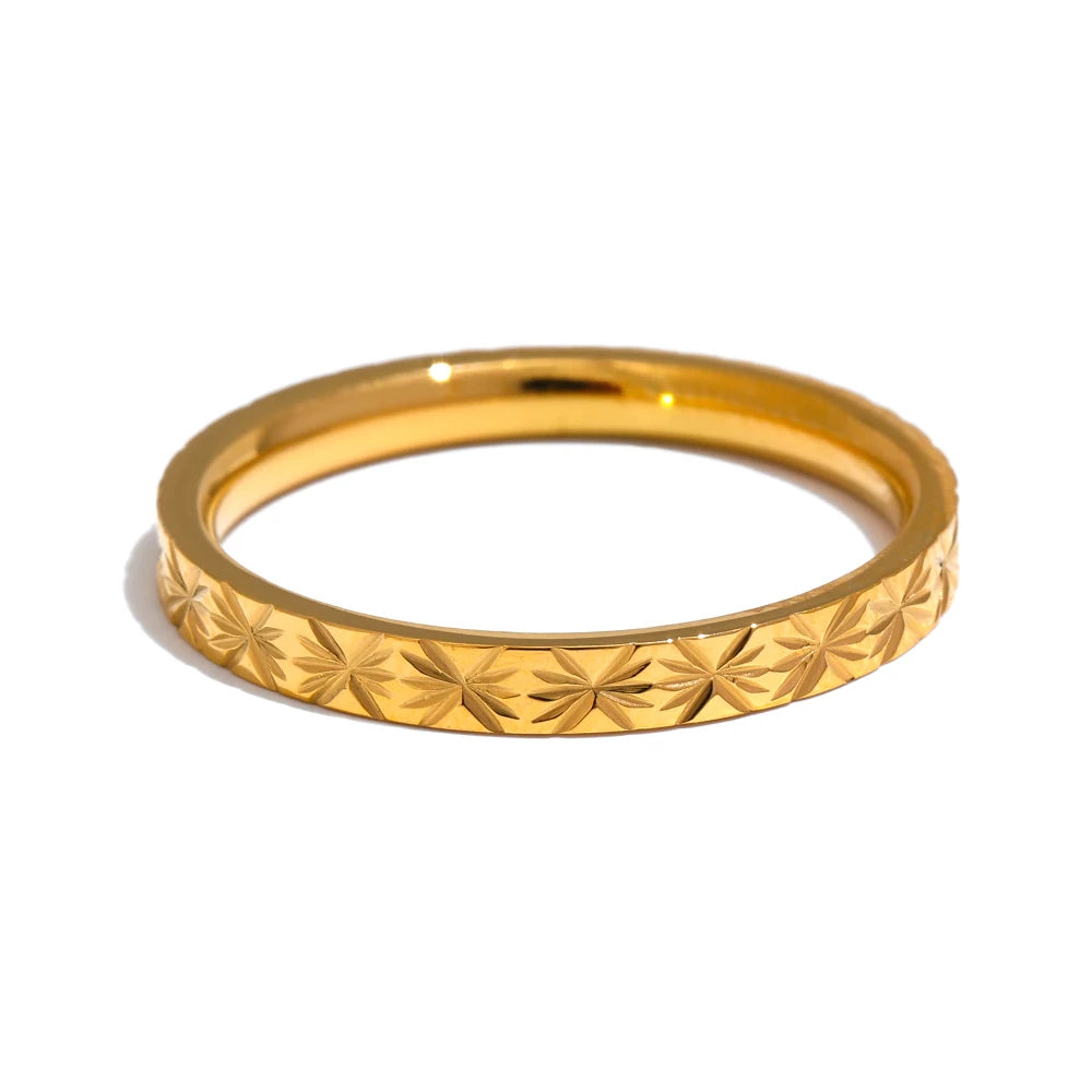 Cast thin chic index finger ring - product image