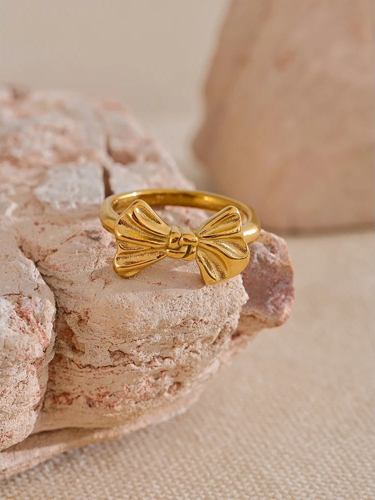 Casting bow knot fashion finger ring - product image