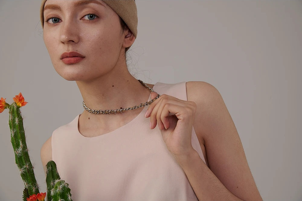 Chain link abstract collar necklace - product image