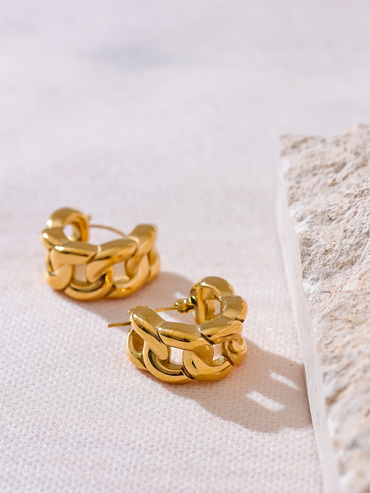 Chain modern hollow cast statement hoop earrings - product image