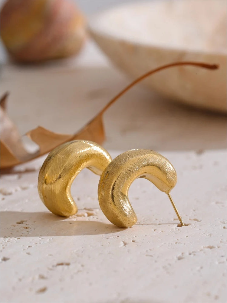 Chunky c shape hoop minimalist daily earrings - product image