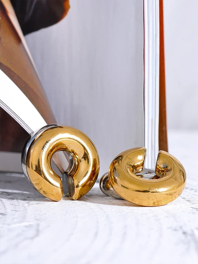 Chunky clip-on minimalist cuff earrings - product image