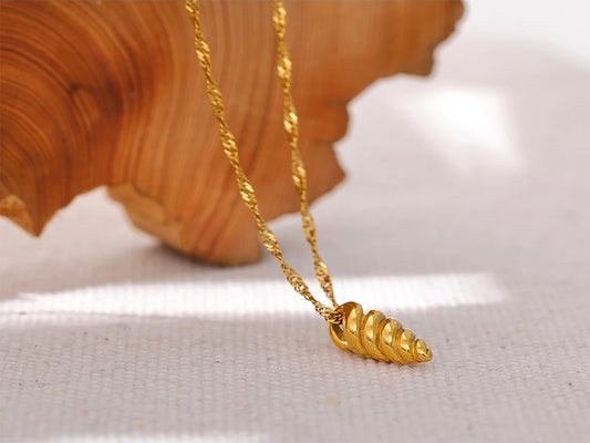 Conch pendant gold color minimalist necklace - product image
