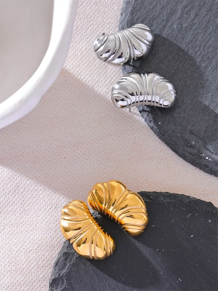 Contemporary chunky cast stud earrings women - product image