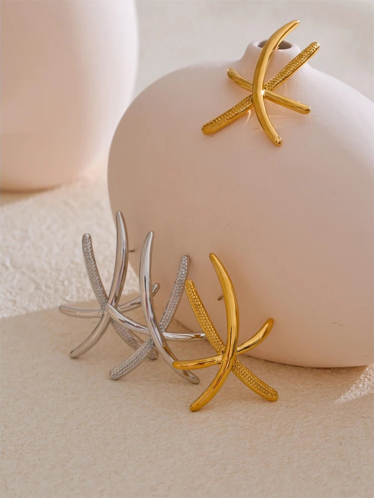 Contemporary push-back gold silver stud earrings - product image