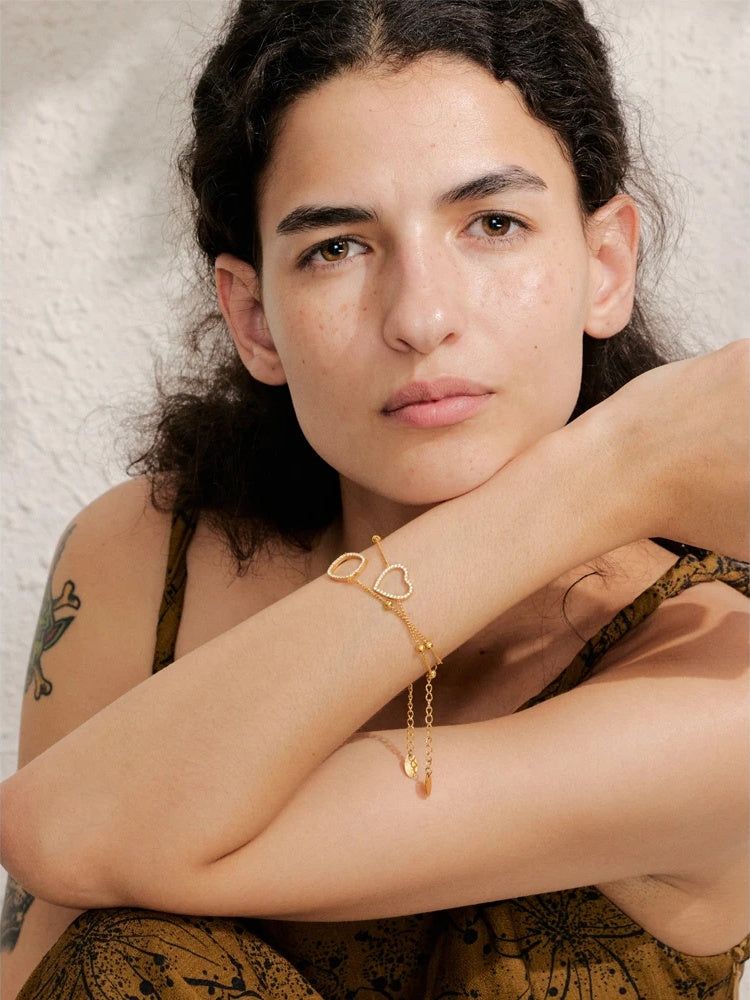 Cubic zirconia heart round hollow chain bracelet - product image