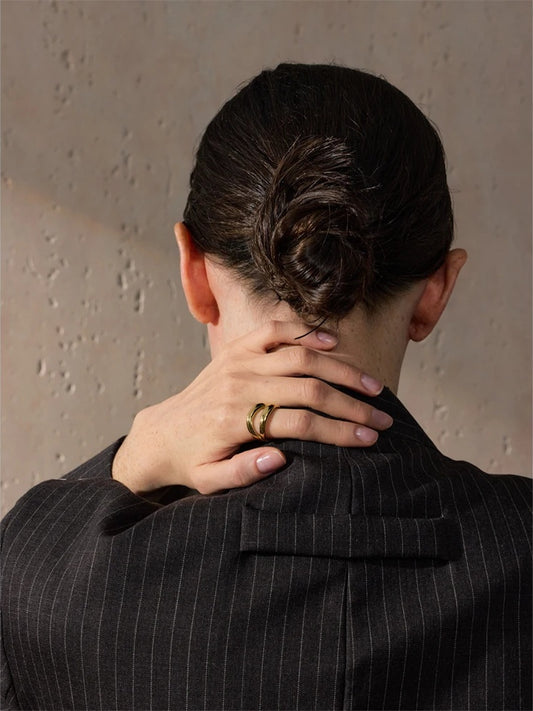 Double layer contemporary cast daily fashion ring - product image