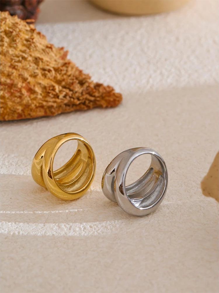 Double layer minimalist wide smooth texture ring - product image