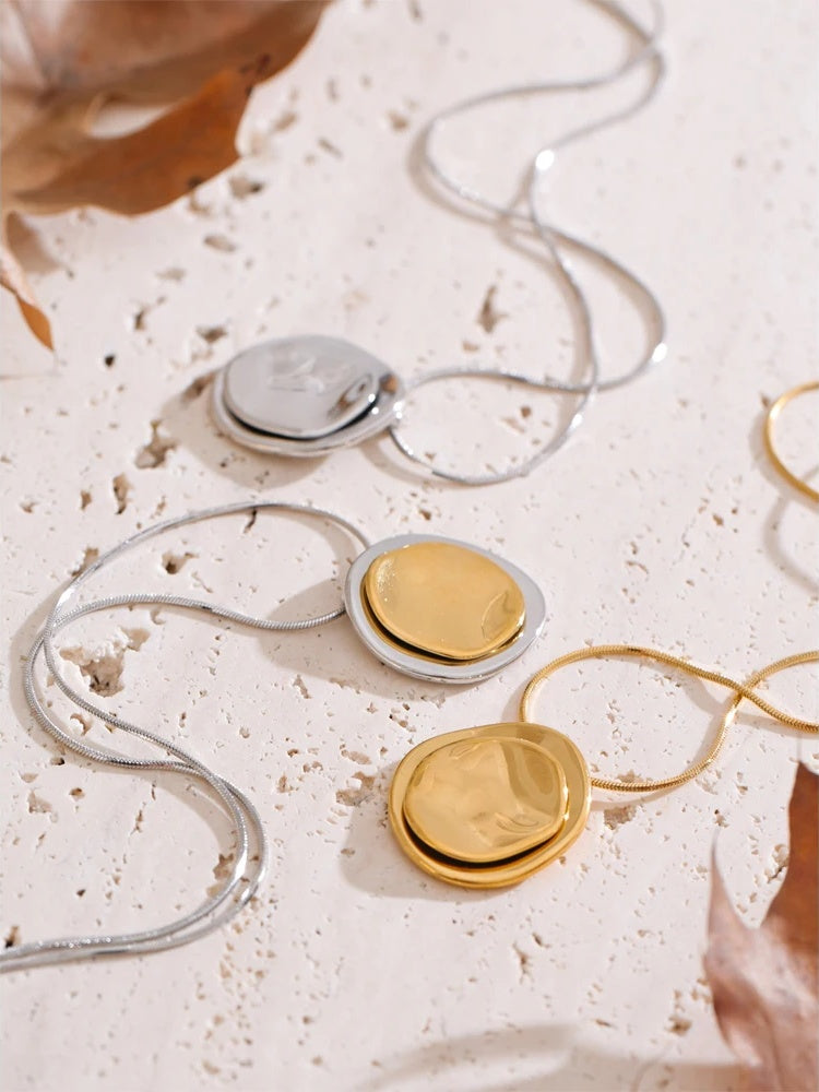 Double round fashion pendant daily necklace - product image