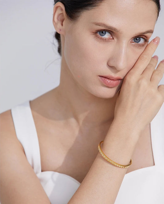 Fashion cast cz contemporary bangle bracelet - product image