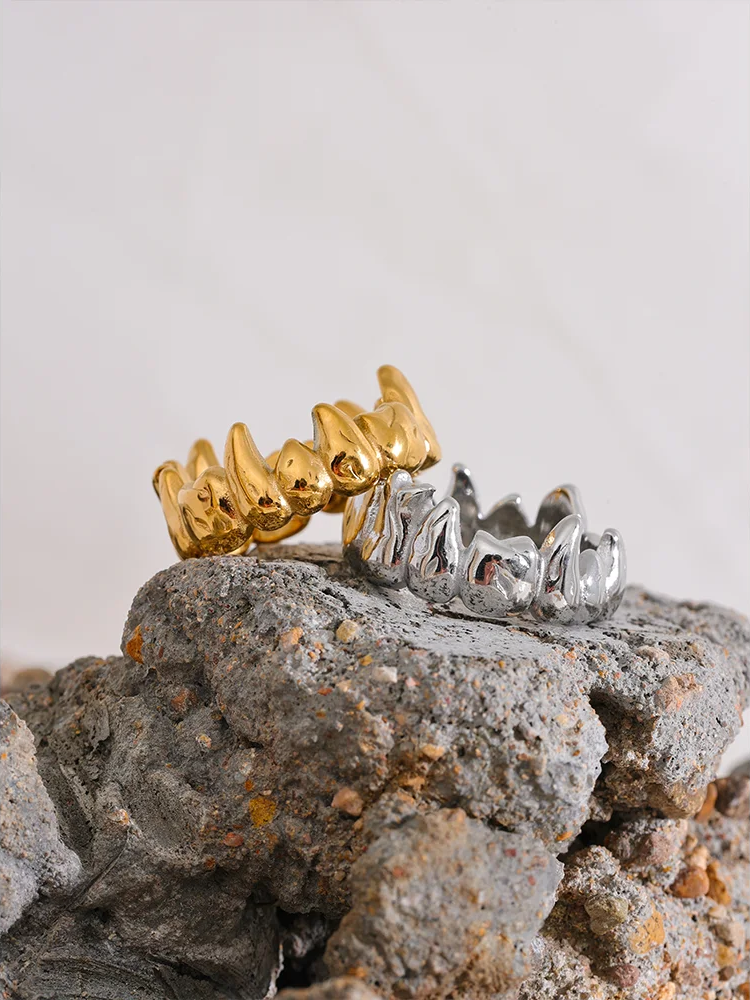 Flame heart wide modern textured ring - product image