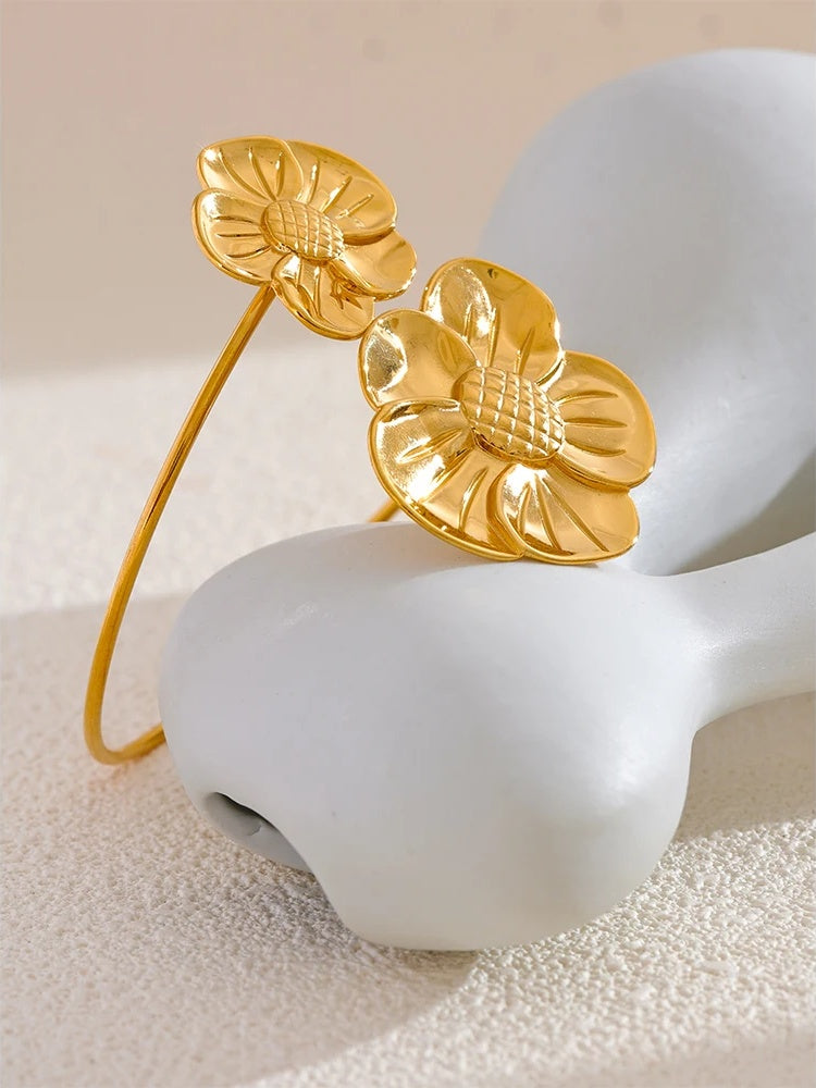 Flower adjustable large waterproof bangle bracelet - product image