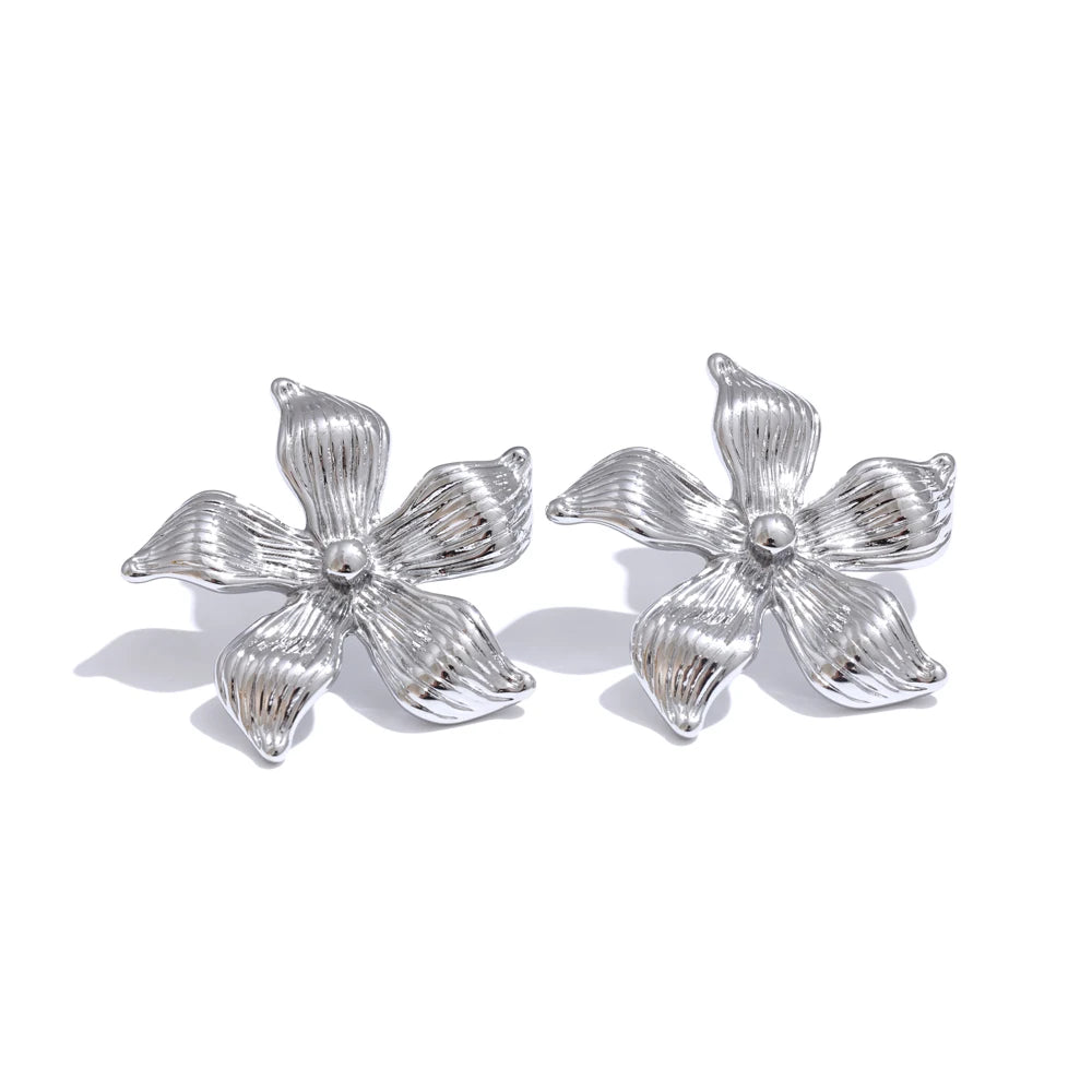 Flower allergy-free daily fashion stud earrings - product image