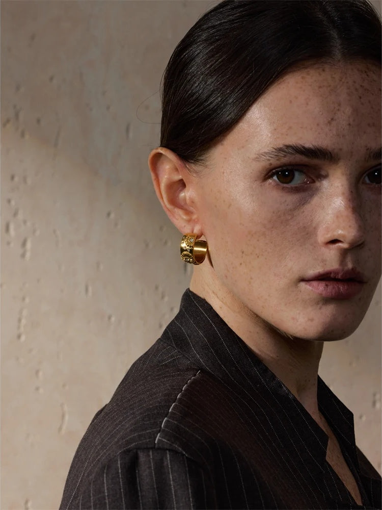 Flower c shape zirconia popular casting hoop earrings - product image