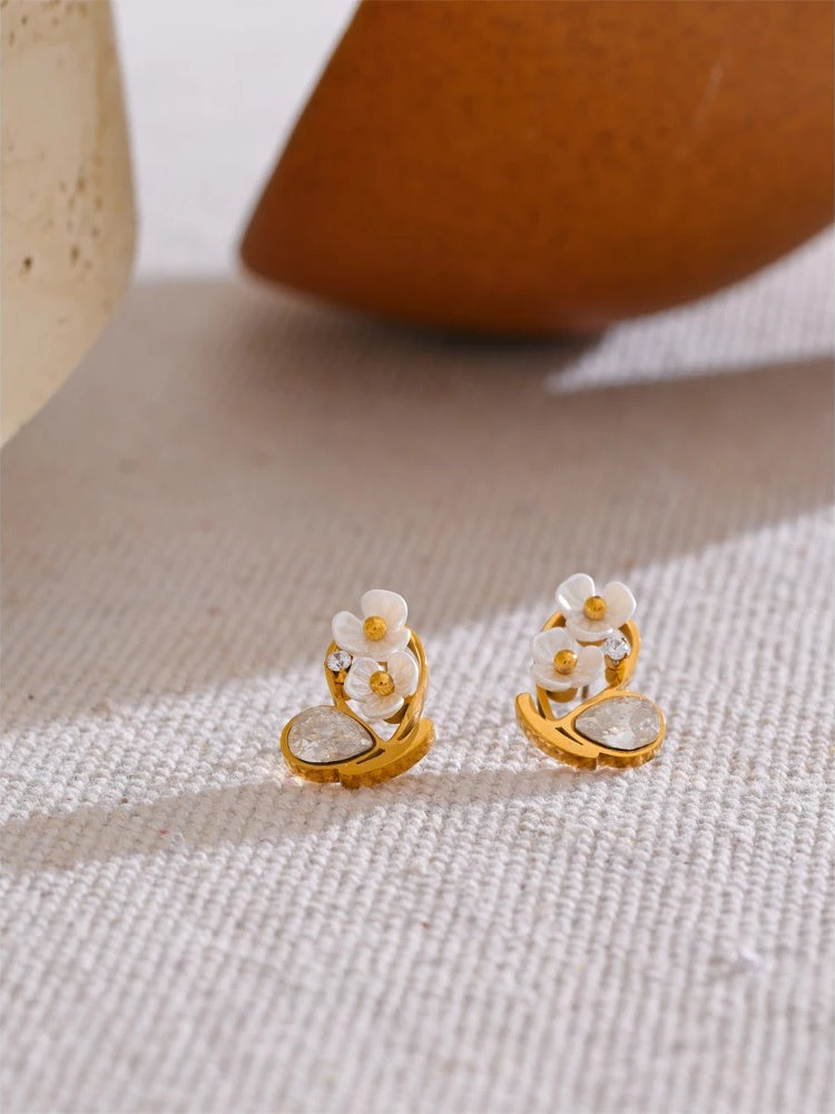 Flower cubic zirconia push-back stud earrings - product image