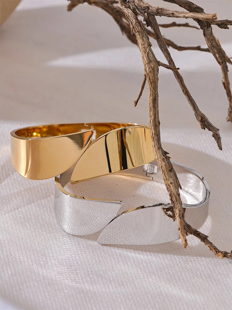 Glossy smooth wide contemporary bangle bracelet - product image