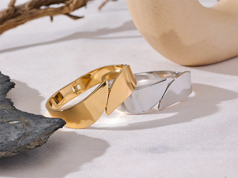 Glossy smooth wide contemporary bangle bracelet - product image