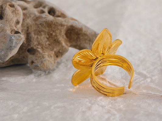 Gold color flower big open ring - product image