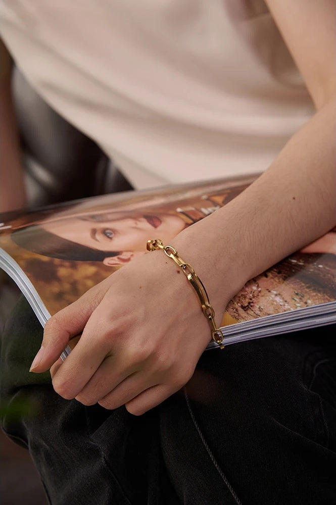 Golden link chain minimalist charm bracelet - product image