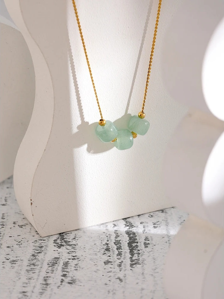 Green aventurine modern pendant collar necklace - product image