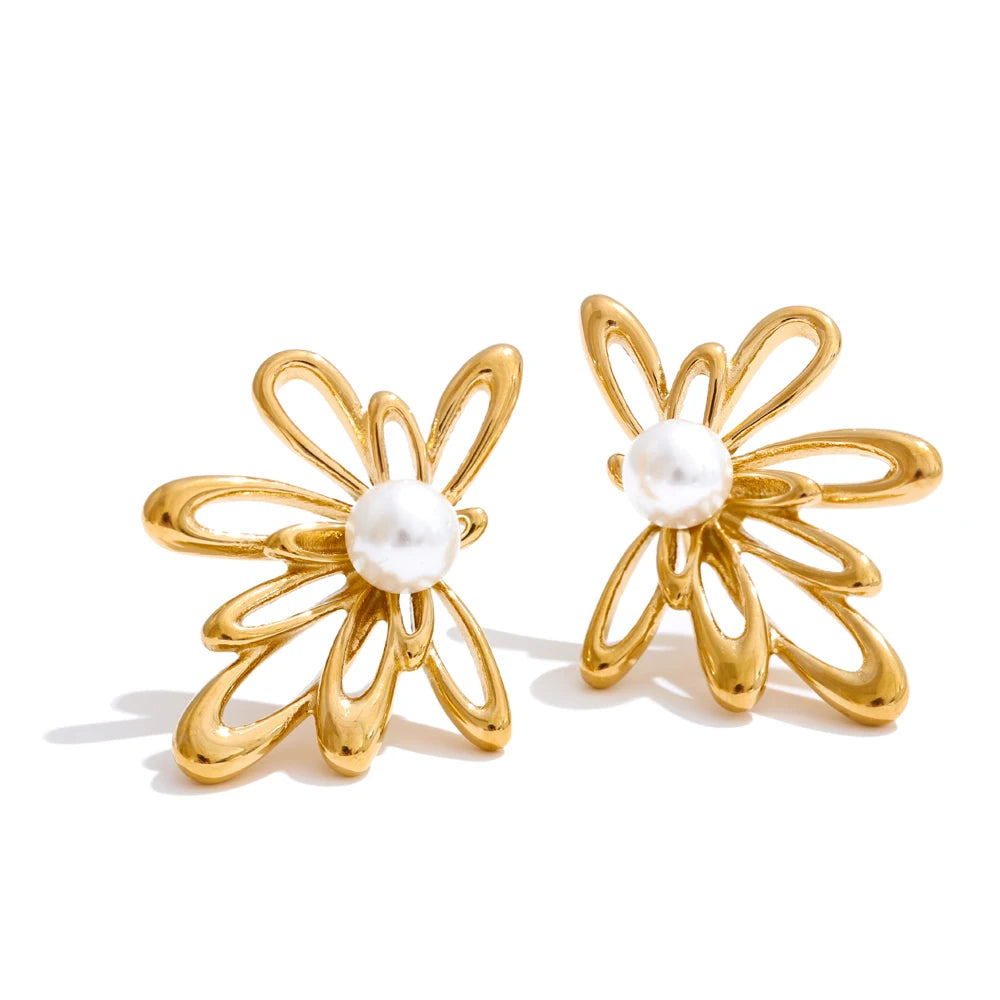 Hollow flower imitation pearls stud earrings - product image