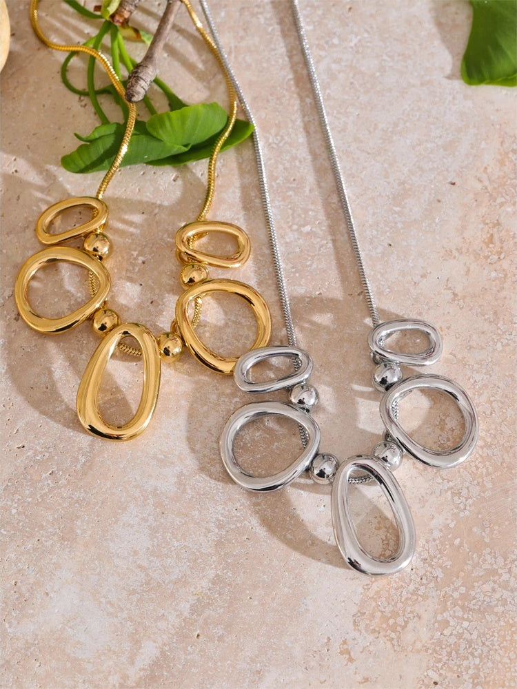 Hollow oval modern pendant necklace - product image