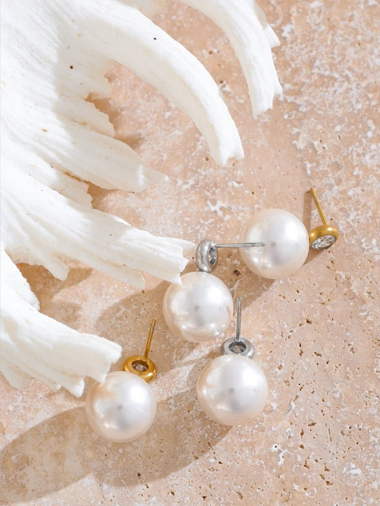 Korean style imitation pearls zircon round stud earrings - product image