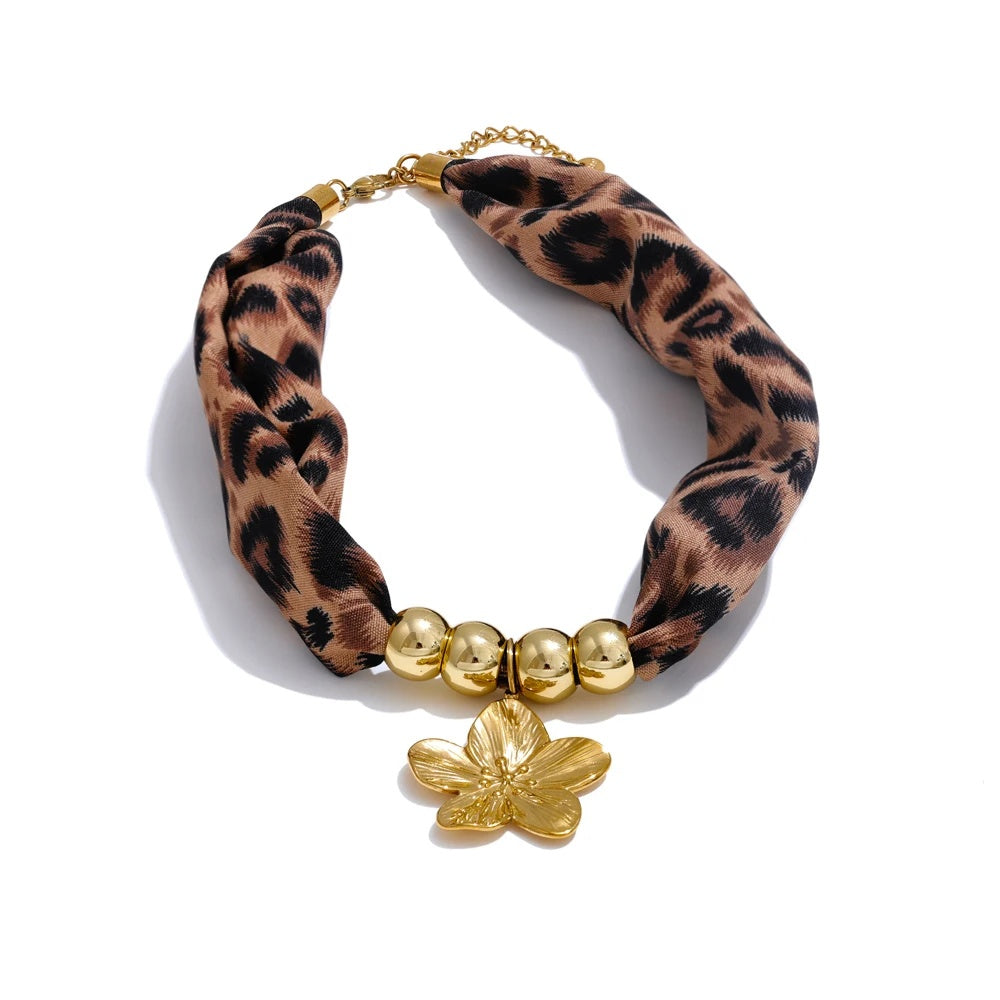 Leopard sunflower pendant necklace women fashion - product image