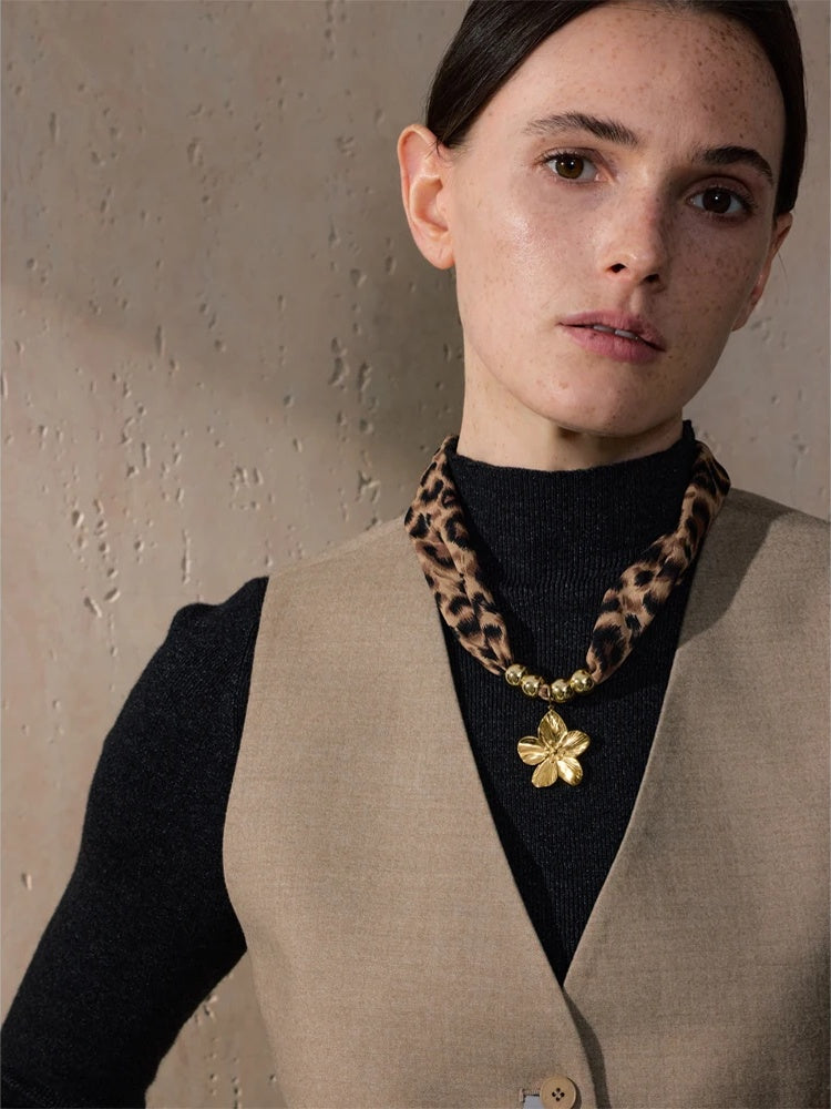 Leopard sunflower pendant necklace women fashion - product image
