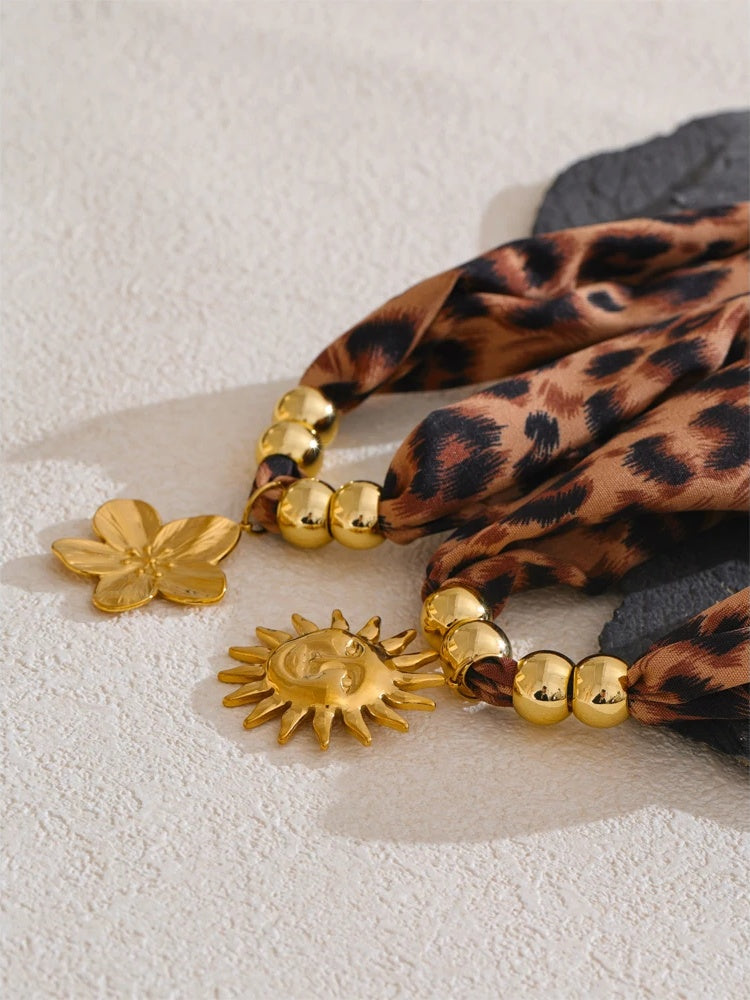Leopard sunflower pendant necklace women fashion - product image