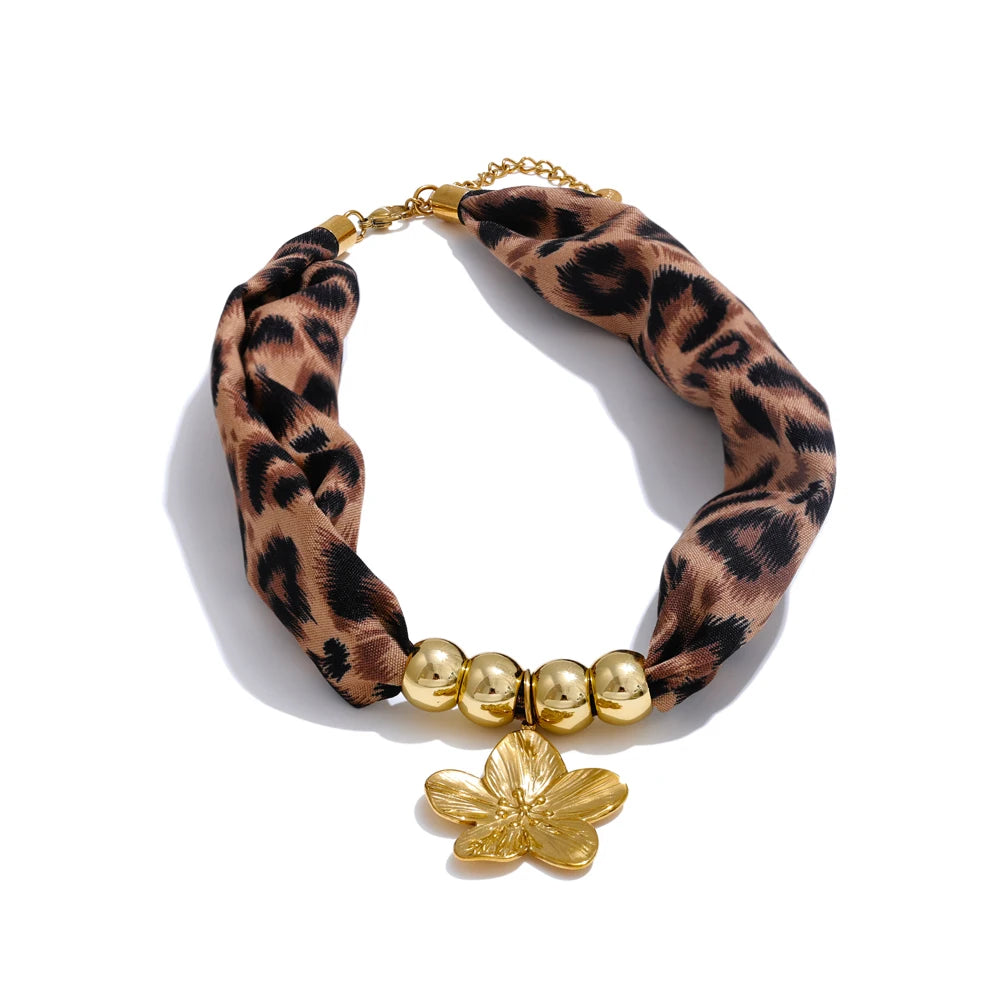 Leopard sunflower pendant necklace women fashion - product image