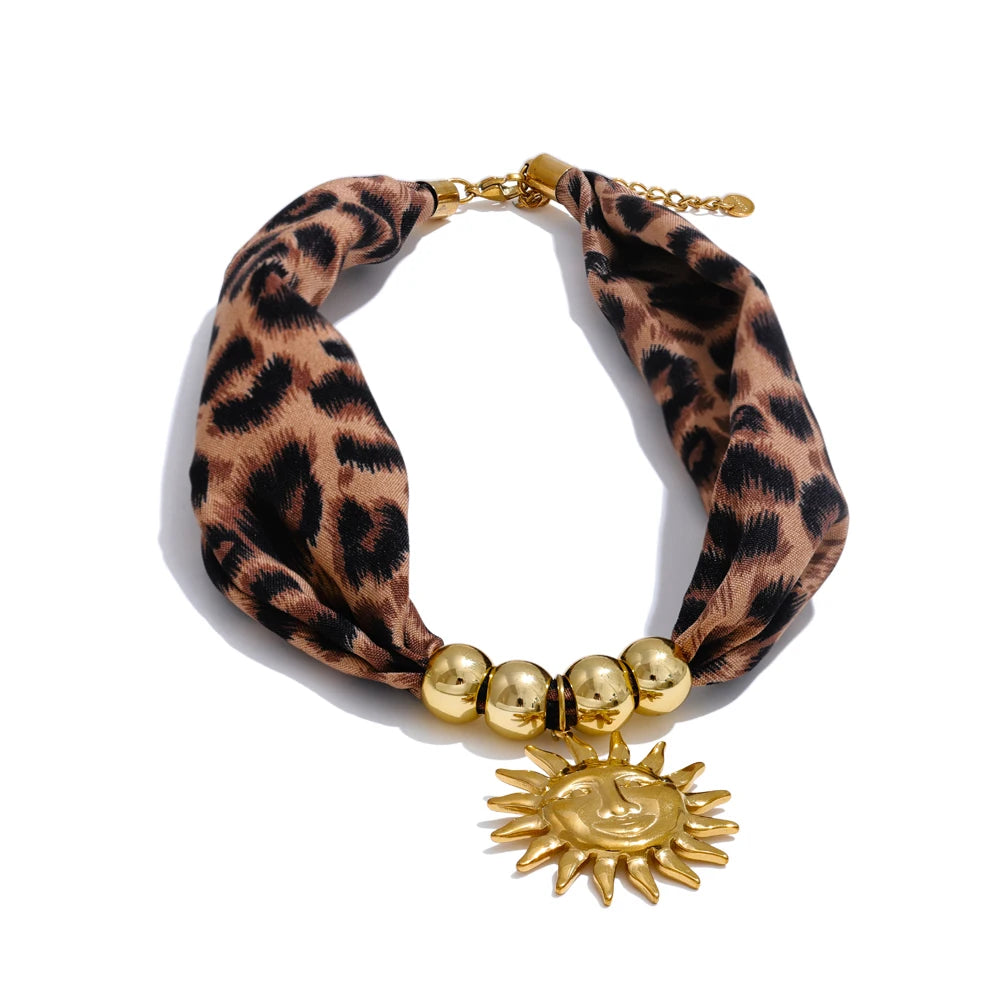Leopard sunflower pendant necklace women fashion - product image