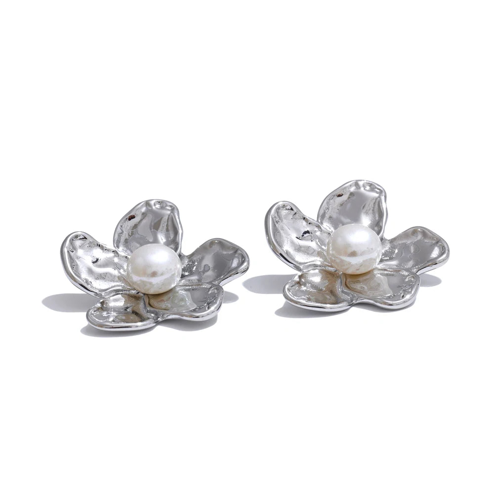Metal flower simulated pearl stud earrings - product image
