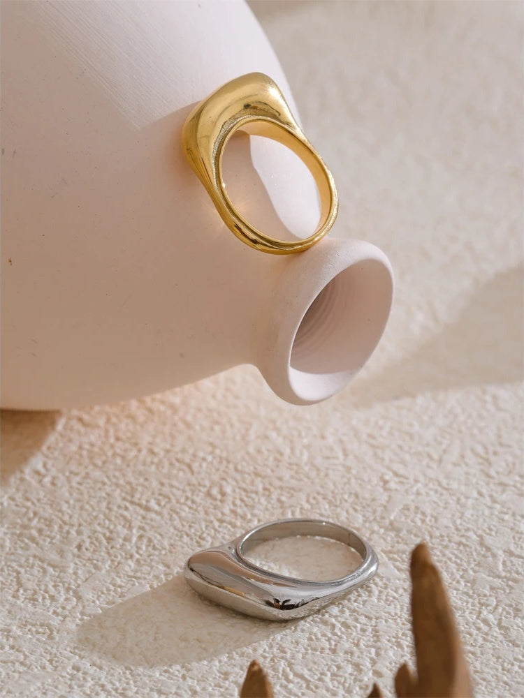 Minimalist casting modern waterproof fashion ring - product image