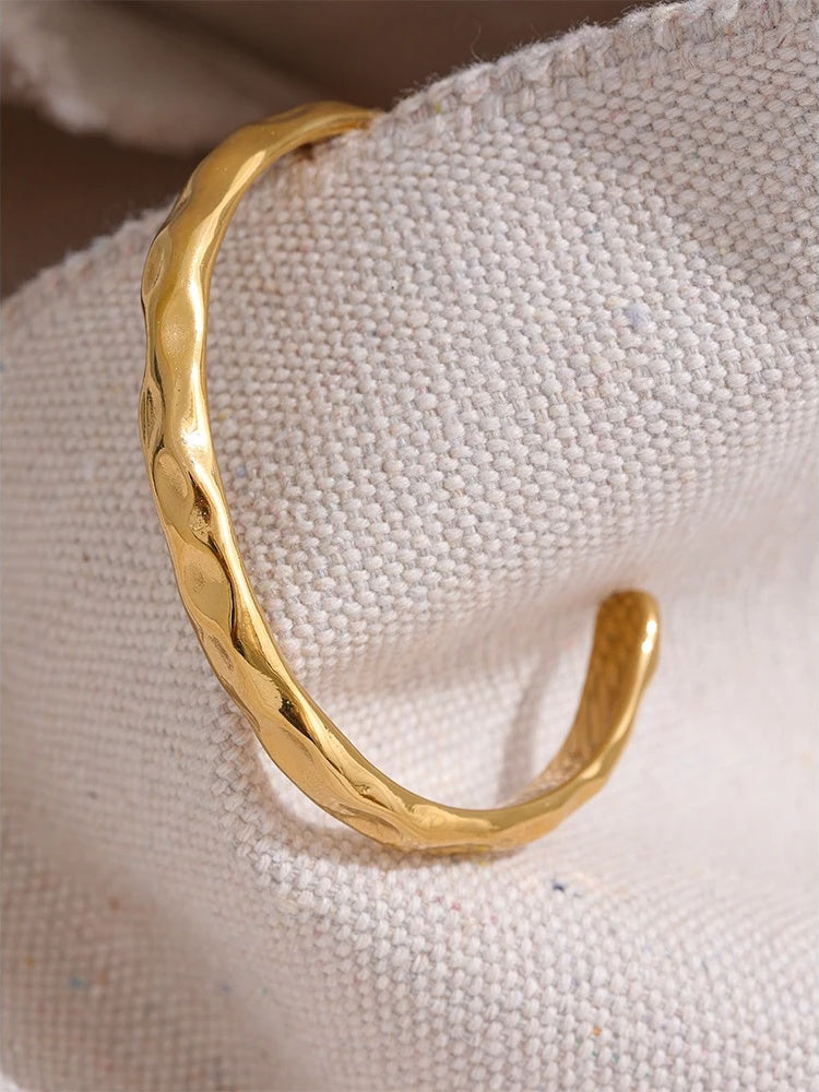 Minimalist gold color open cuff bracelet - product image