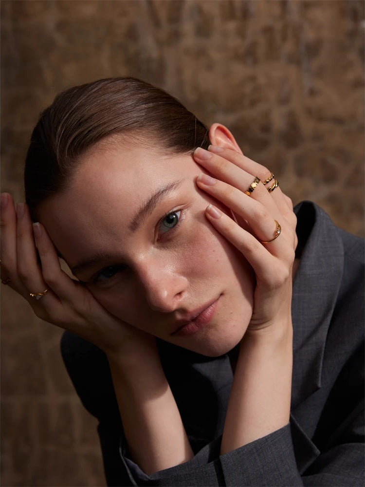 Minimalist heart modern chic fashion ring - product image