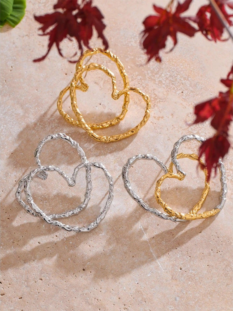 Minimalist heart stainless steel stud earrings - product image