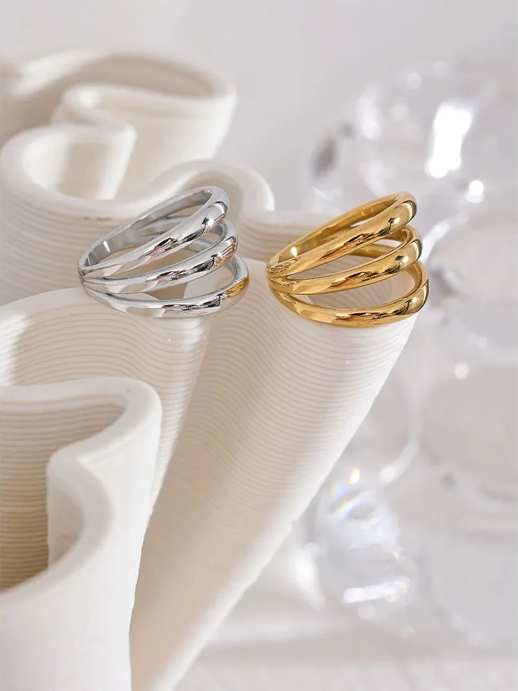 Minimalist hollow layered wide textured ring - product image