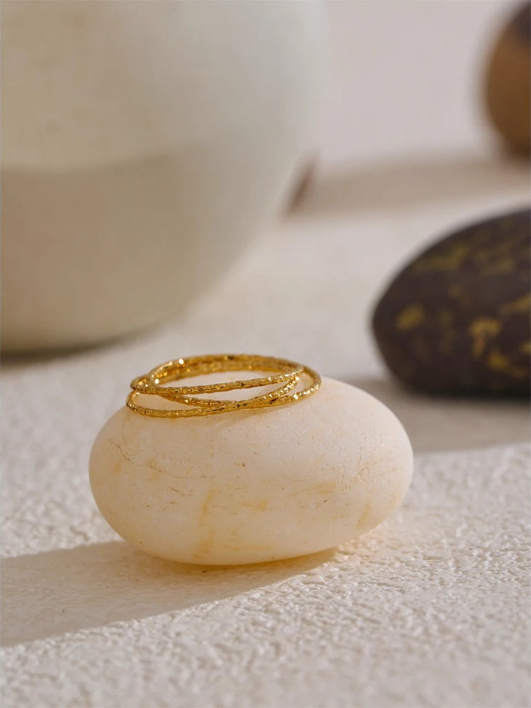 Minimalist layered circle stacked thin finger ring - product image