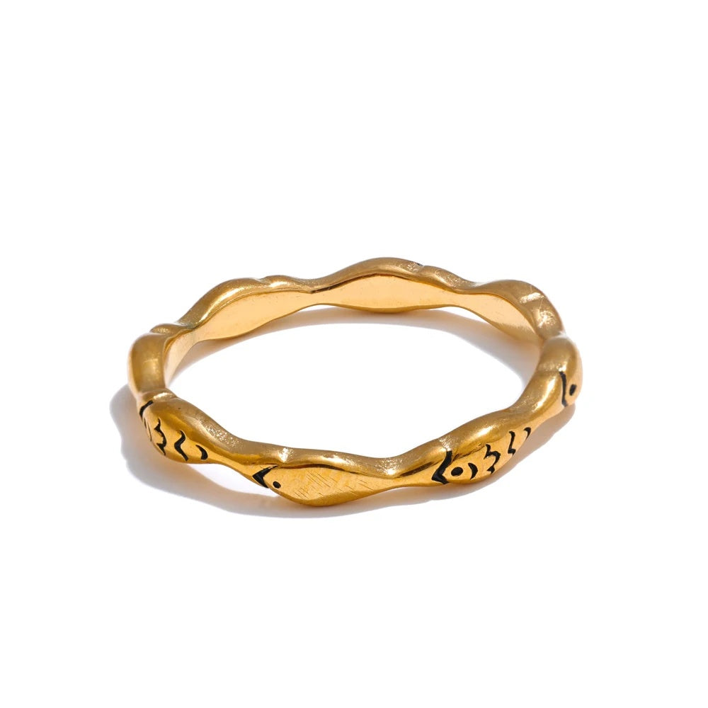 Minimalist stainless steel cute fish ring - product image