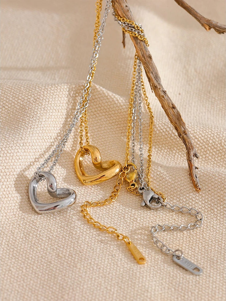 Minimalist twisted heart love pendant necklace - product image