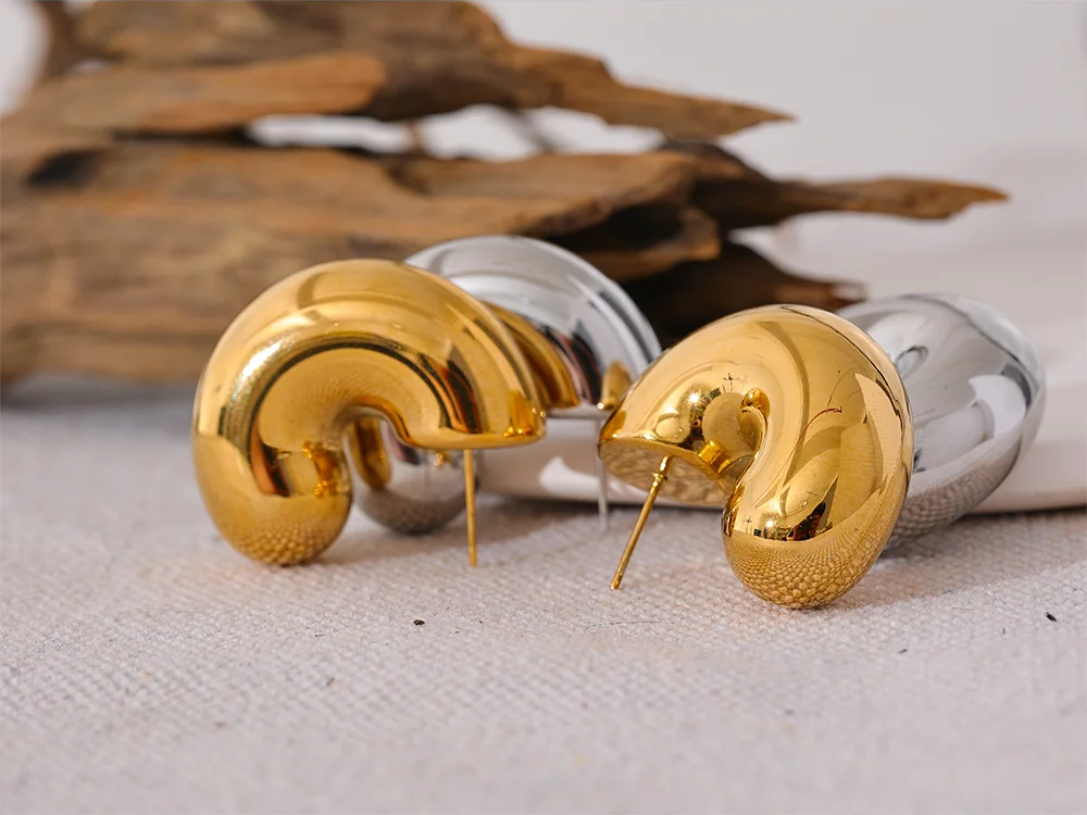 Modern chunky hoop earrings women fashion - product image