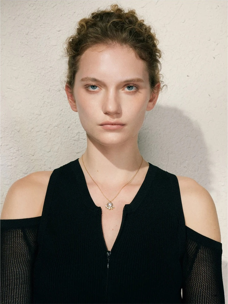 Modern zirconia simulated pearl pendant necklace - product image