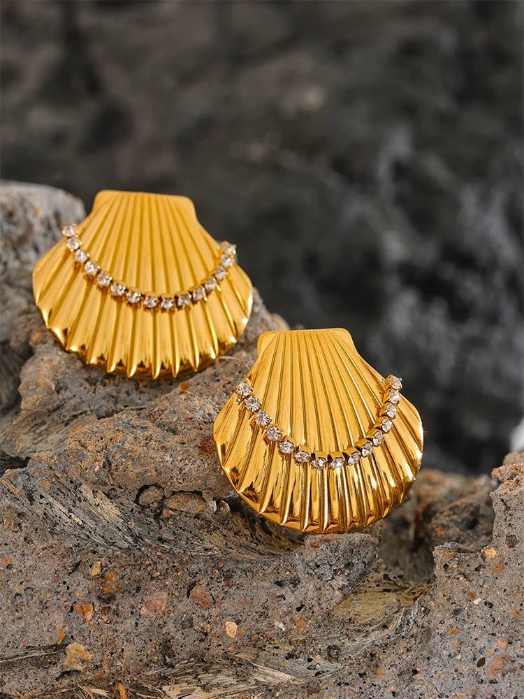 Ocean shell zircon summer holiday stud earrings - product image